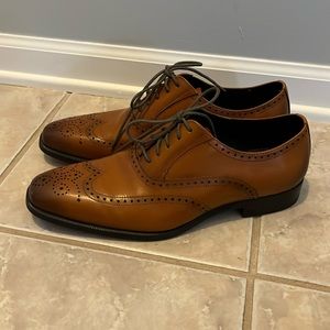 Frasoicus Wingtip Oxford Dress Shoe